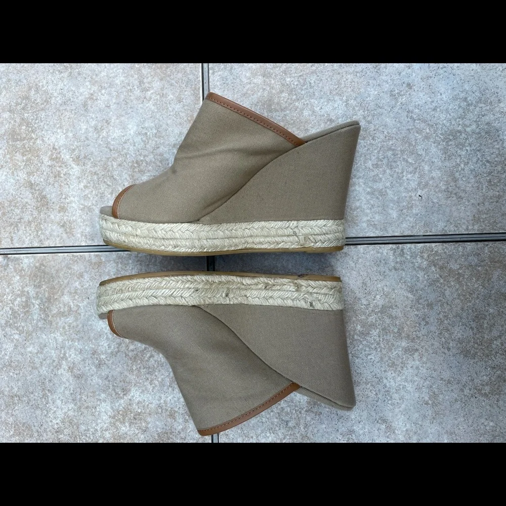 Tory Burch Beige Canvas Wedge Espadrille Mules